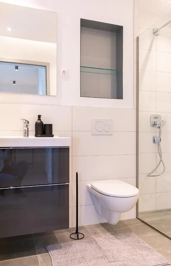Luxury Cozy 2 Bdr Downtown Apt.3 بودابست شقة